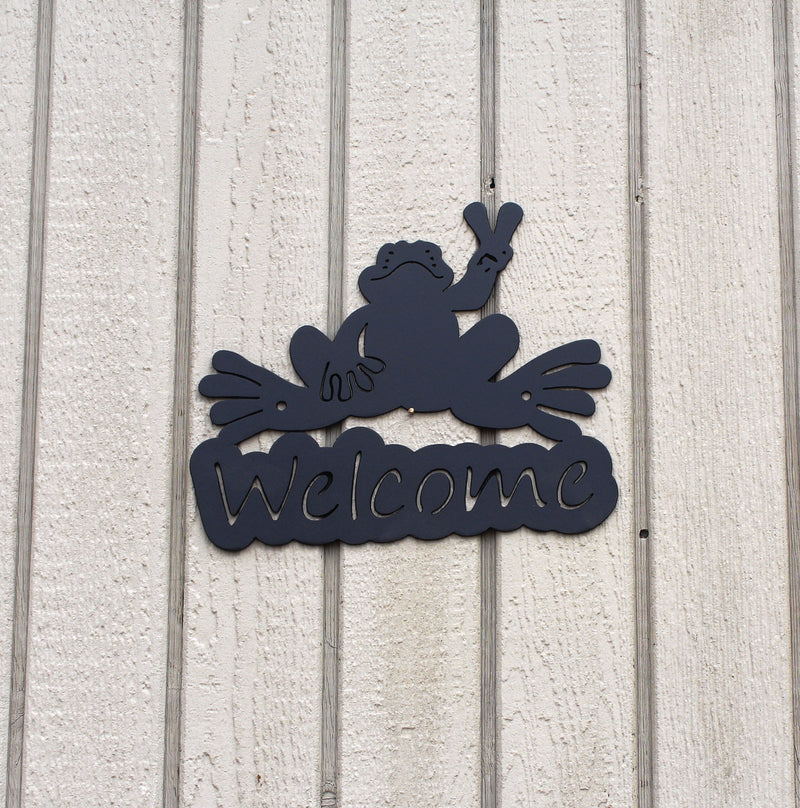 Frog Welcome Sign Metal Wall Art